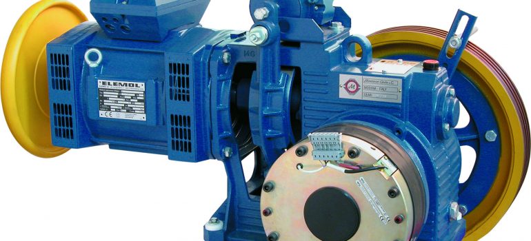 پاراشوت آسانسور کارگاه